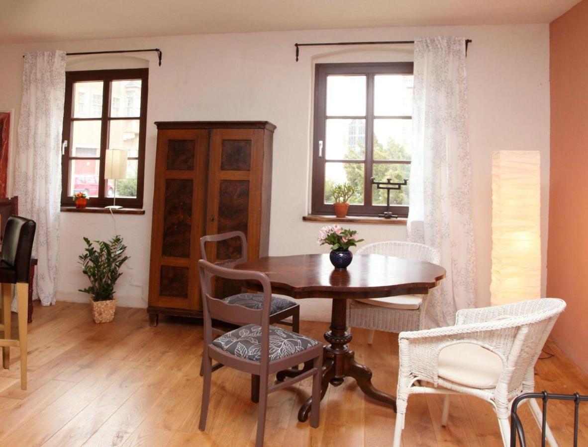Altstadt-Ferienwohnung-Torgau Buitenkant foto
